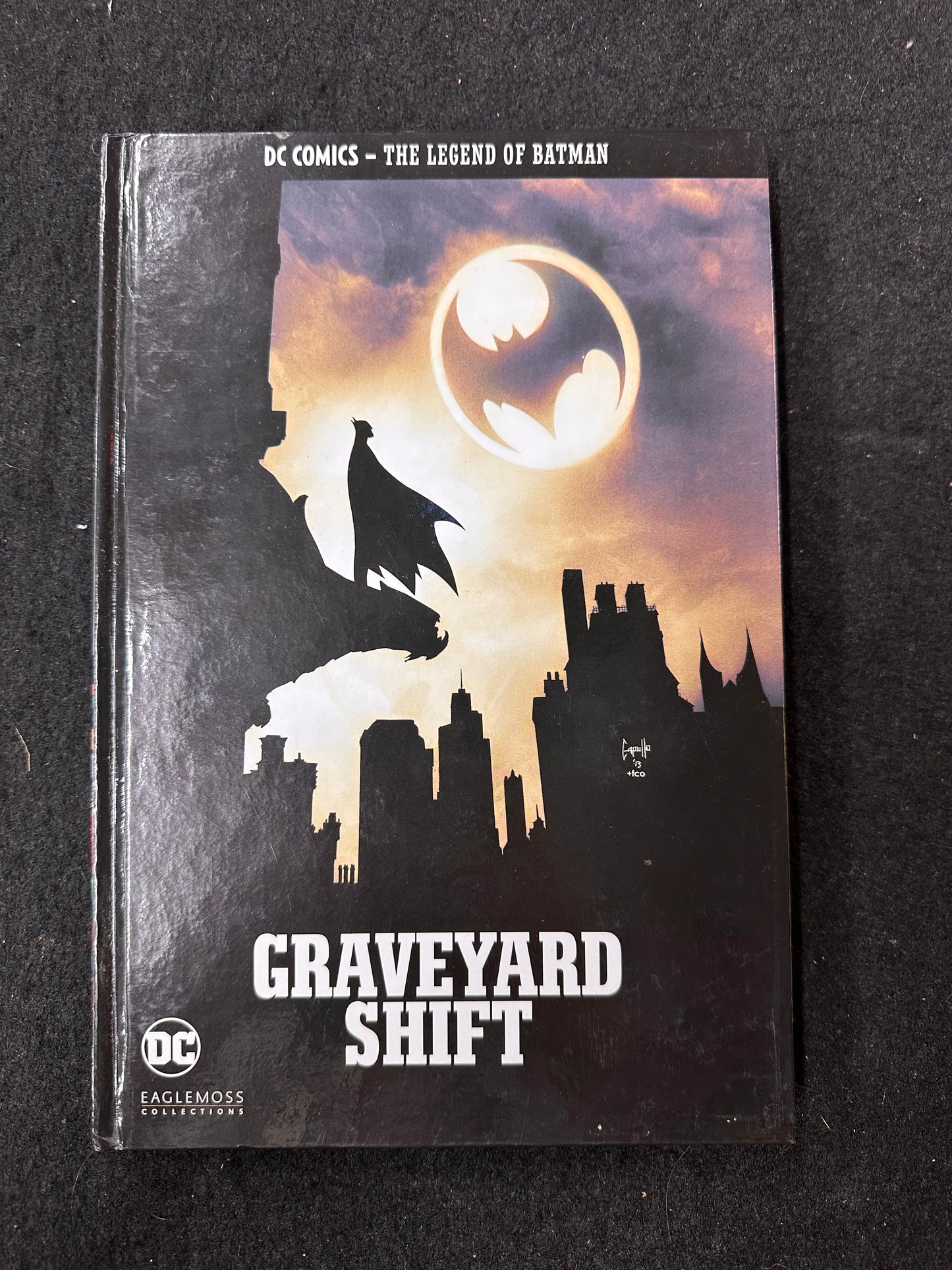 DC COMICS GRAPHIC NOVEL THE LEGEND OF BATMAN GRAVEYARD SHIFT