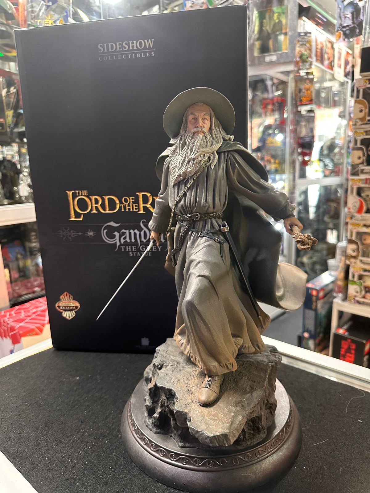 THE LORD OF THE RINGS GANDALF THE GREY STATUE SIDESHOW EXCLUSIVE 368/400