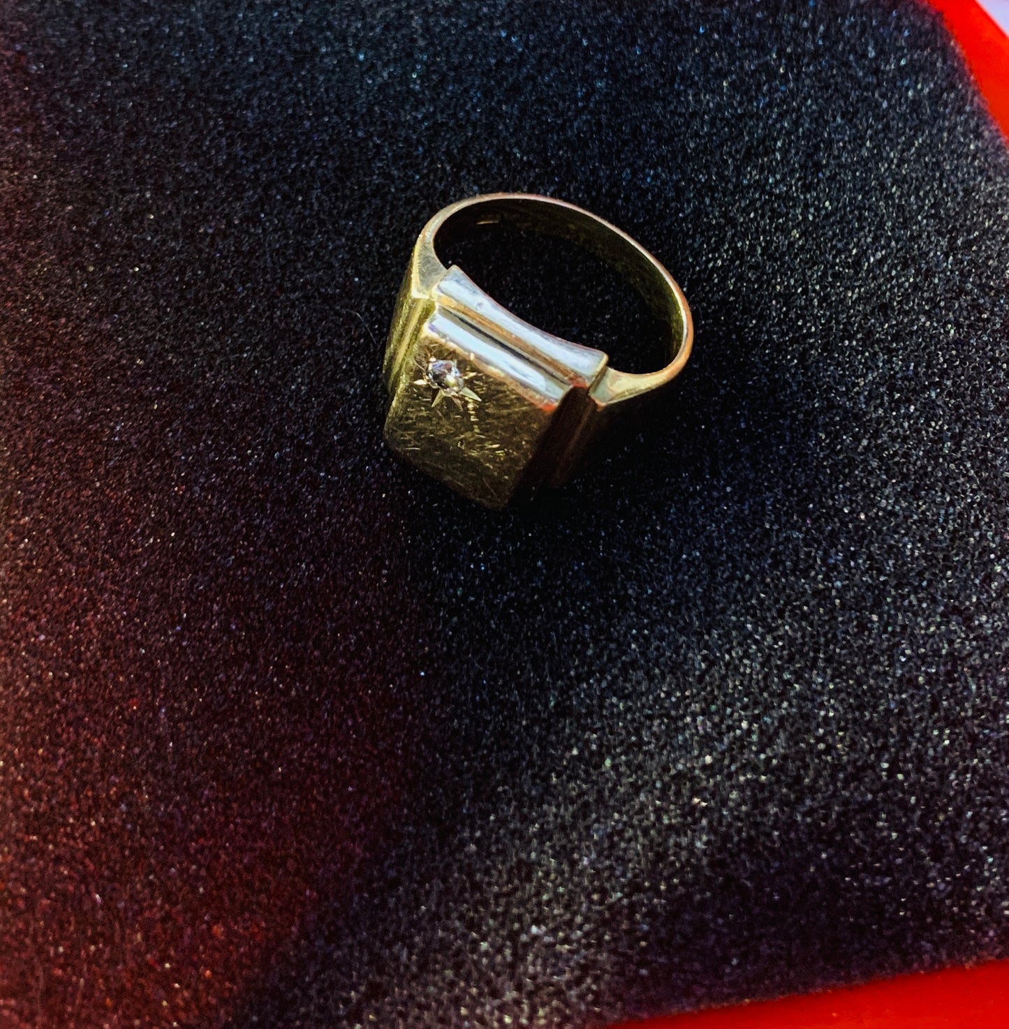 Gold ring 9ct 6.6 grams man’s ring
