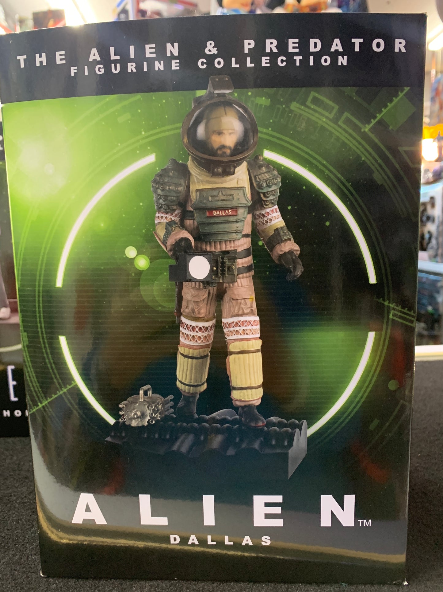 Aliens Dallas hero collection