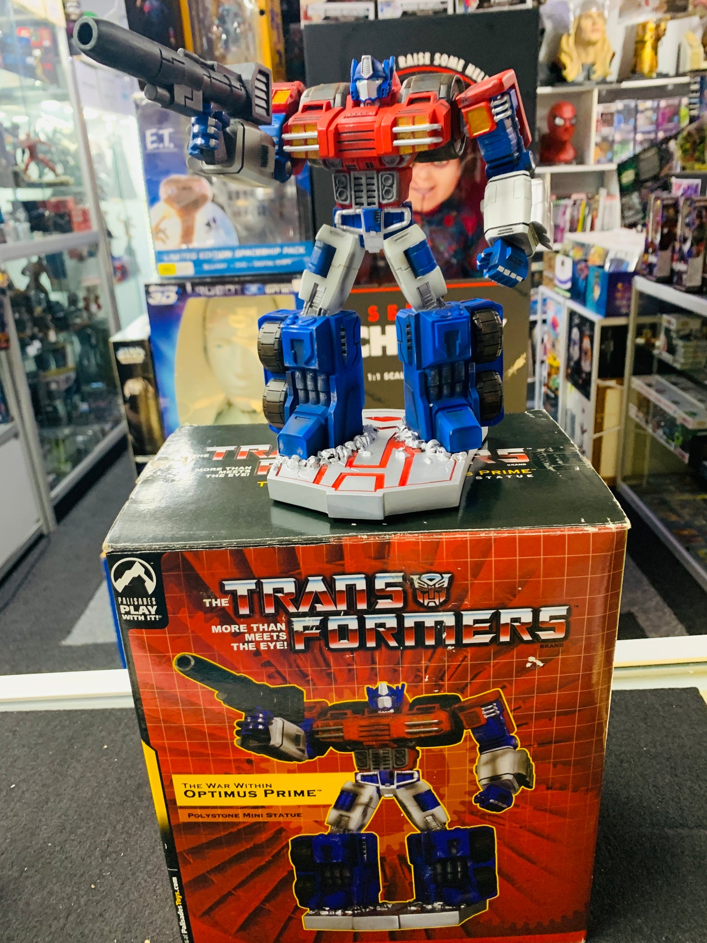 Transformers Optimus prime solid statue 1285/1500 limited