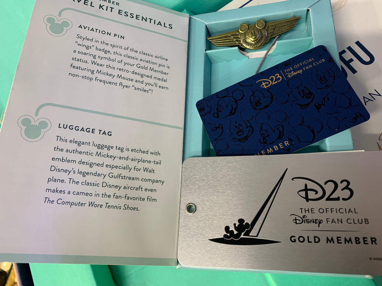 Disney Fan Club set with tag and pins and extras
