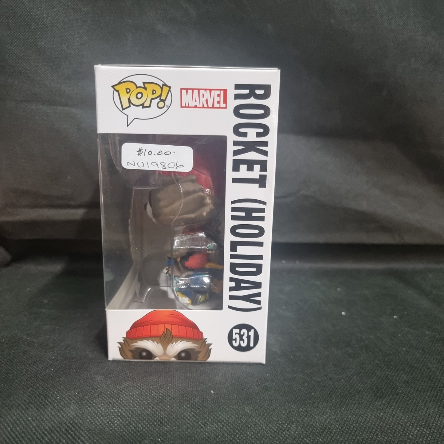 Funko Pop! Vinyl: Marvel - Rocket (Holiday) #531