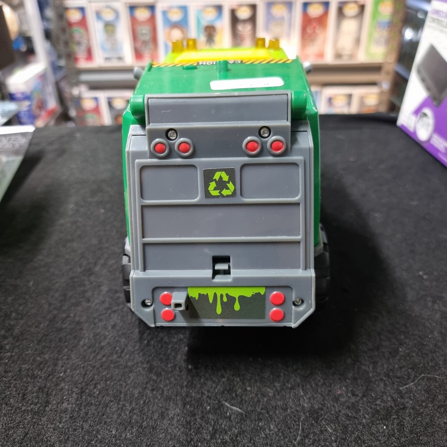 Teenage Mutant Ninja Turtles Thrash N' Battle Garbage Truck With Lights & Sounds
