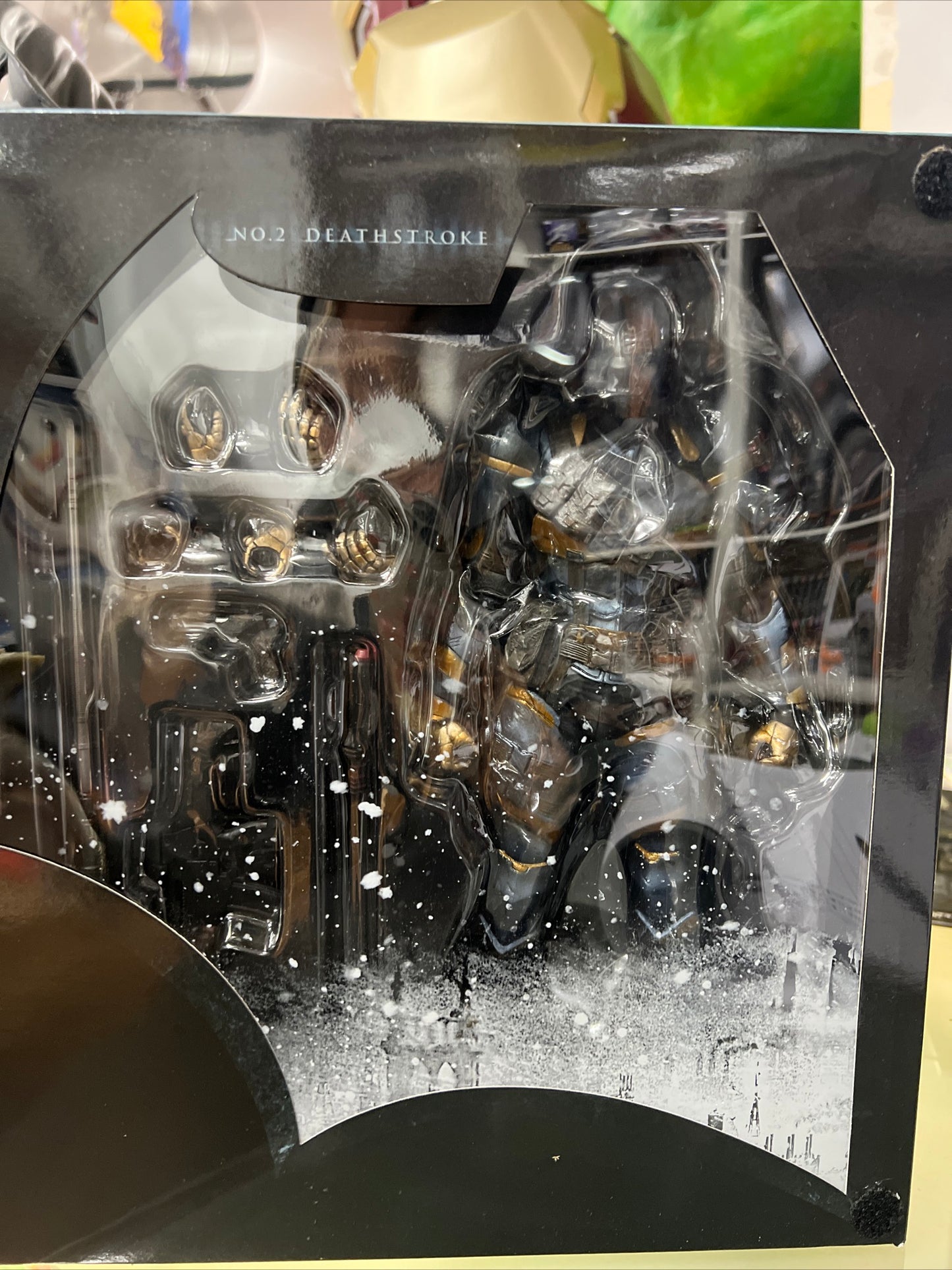 NEW Batman Arkham Origins Play Arts Kai Deathstroke PVC Painted