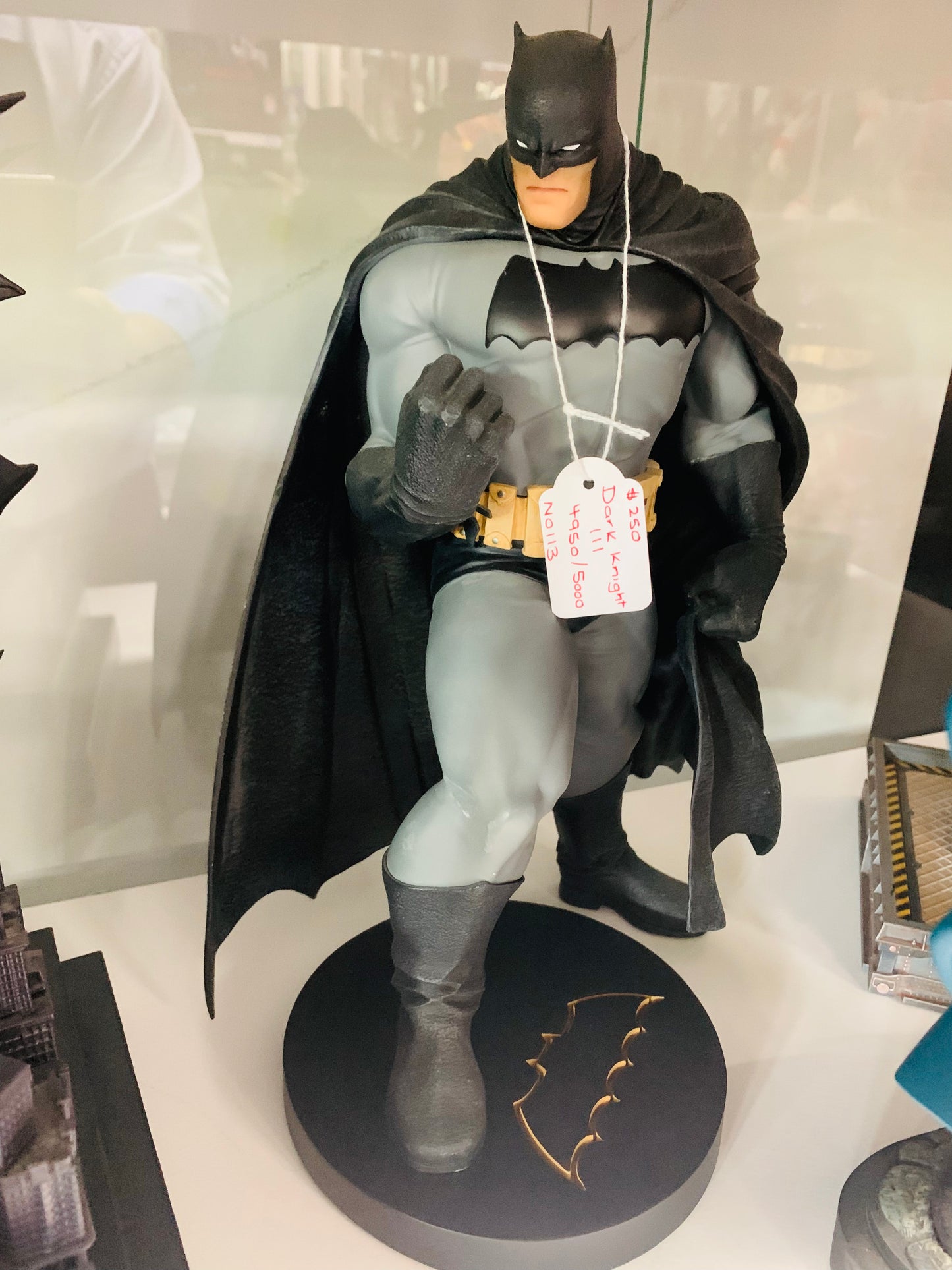 DC Comics Designer Series Batman Dark Knight Master Race Andy Kubert Statue