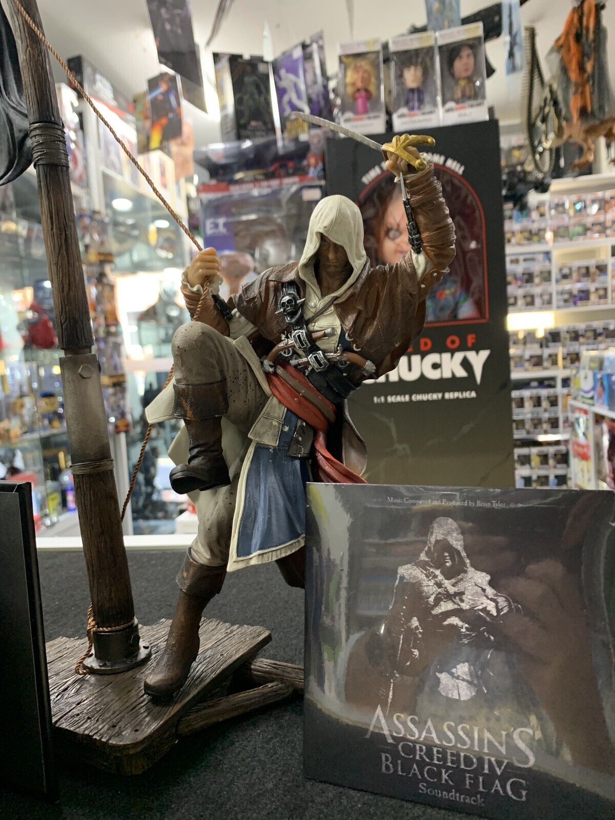 Assassins Creed Black Flag Statue Only With Box Art Work Soundtrack N05256