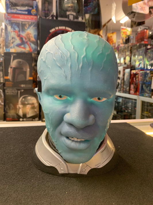 Electro from the Spider-Man movie no box or movie cool collectible
