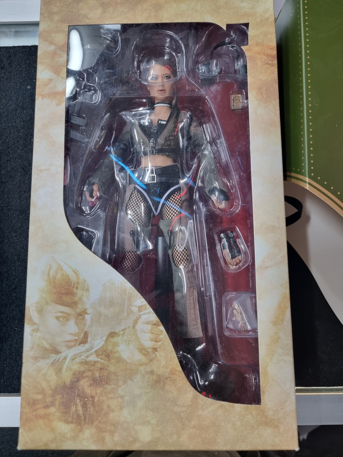 HOT TOYS SUCKER PUNCH A ZACK SNYDER FILM