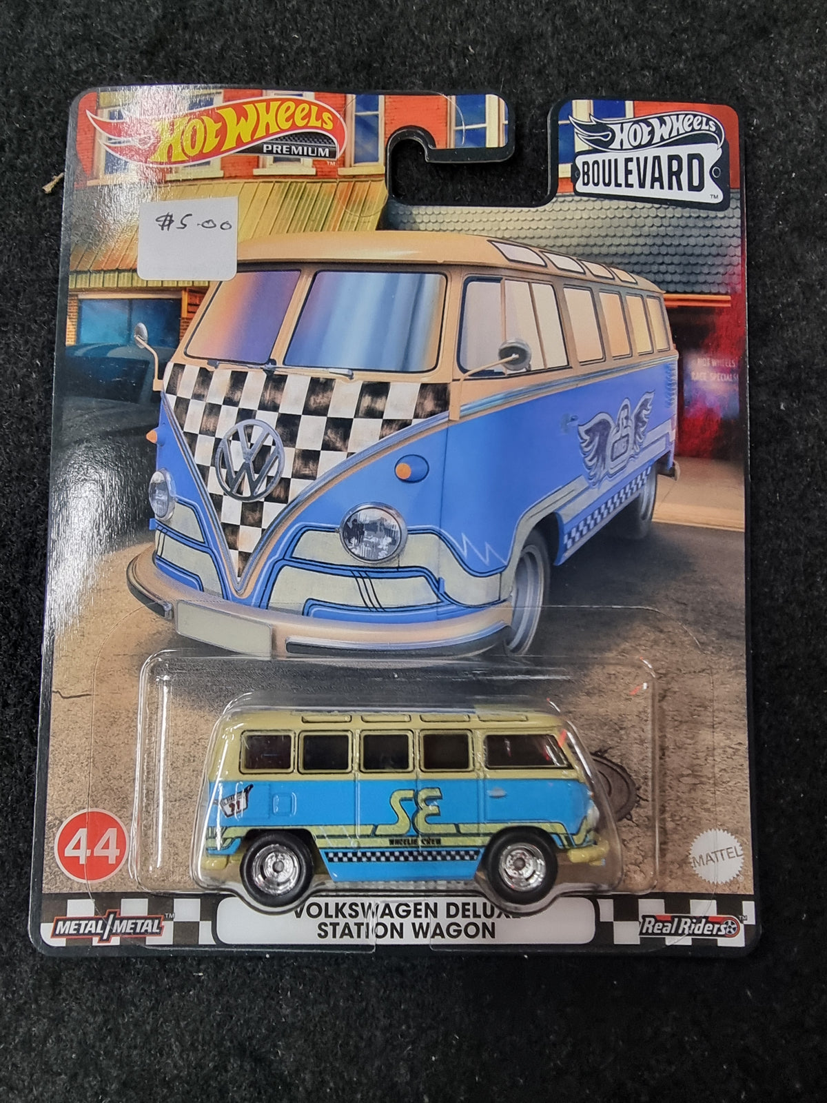HOTWHEELS VOLKIESWAGON DELUXE STATION WAGON