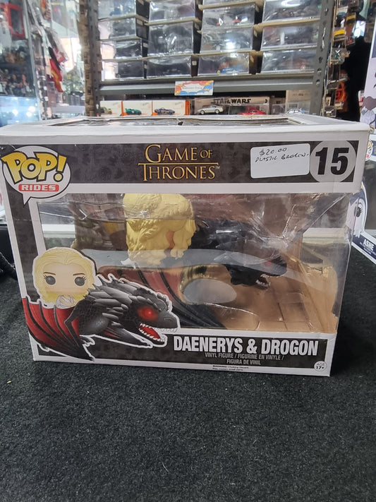 FUNKO POP DAENERYS & DROGON #15 (BOX HAS DAMAGE)