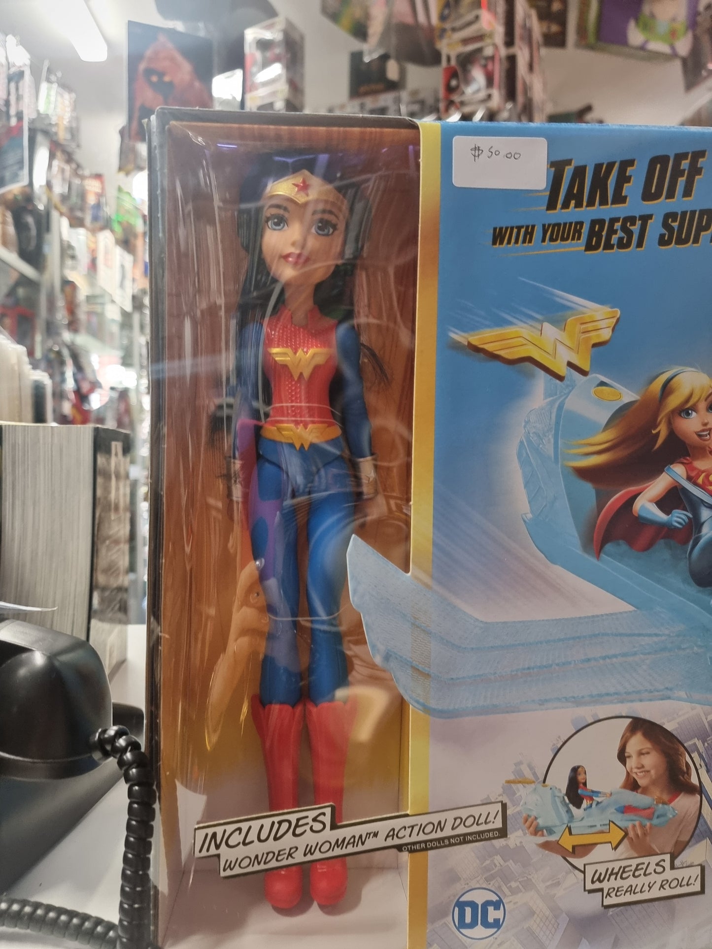 DC SUPER HERO GIRLS WONDER WOMAN + INVISIBLE JET
