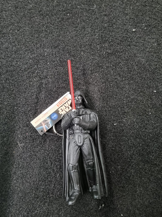 STAR WARS KEYCHAIN -DARTH VADER
