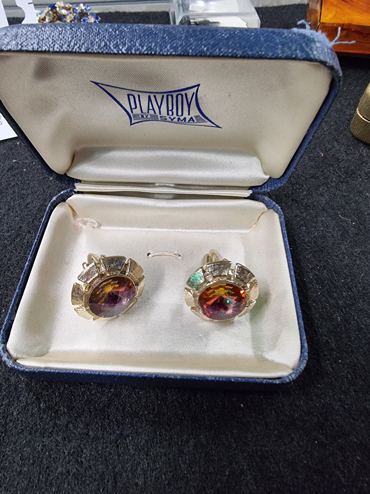 CUFFLINKS GOLD COLOURED VINTAGE