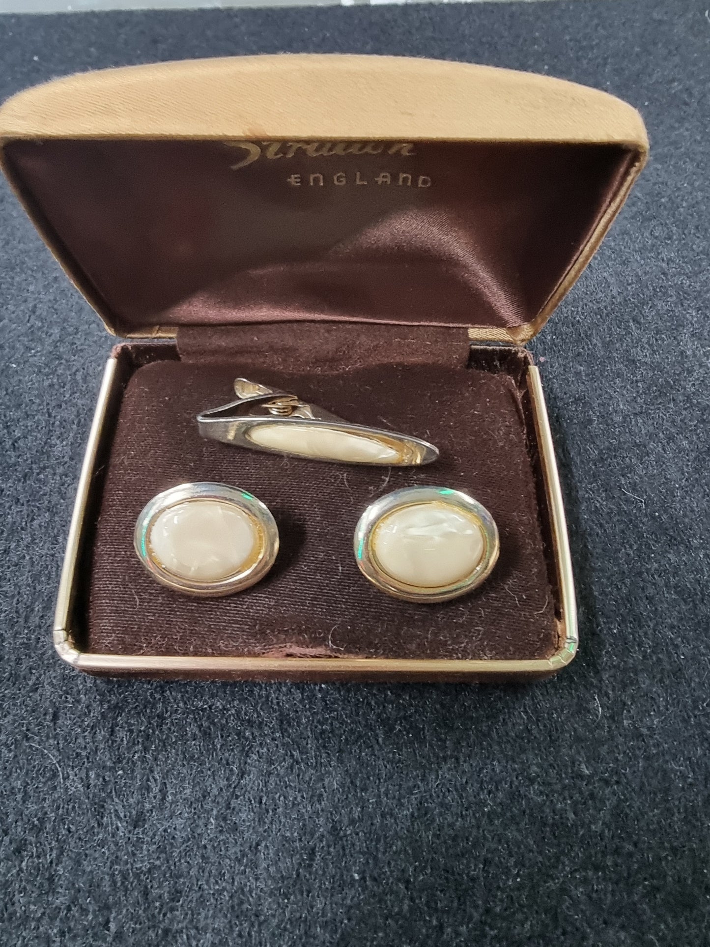 Vintage Pearl Gold Cufflinks & Tie Pin Set