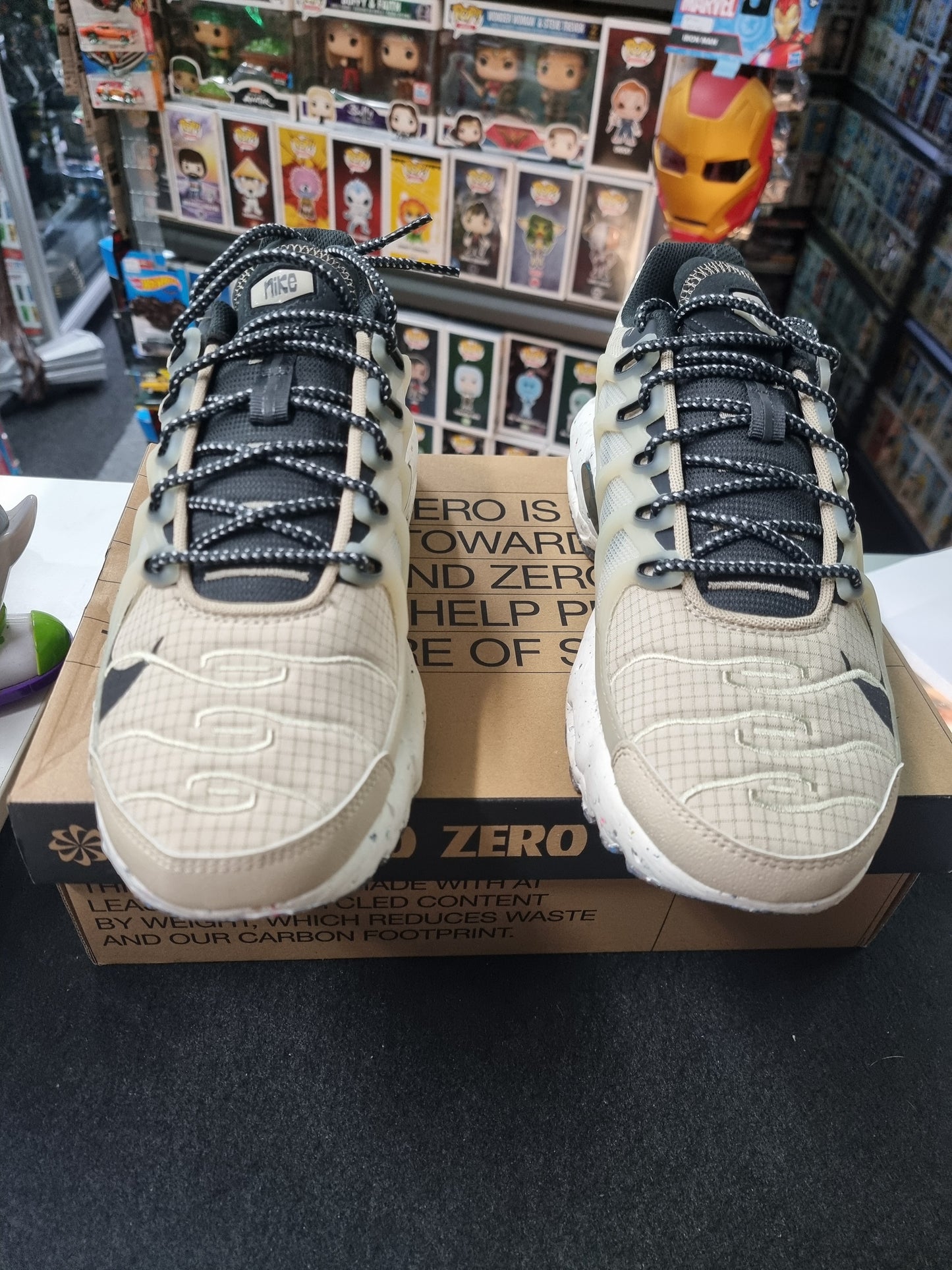 NIKE AIR MAX TERRASCAPE PLUS RATTAN/PHANTOM /OFF-NOIR