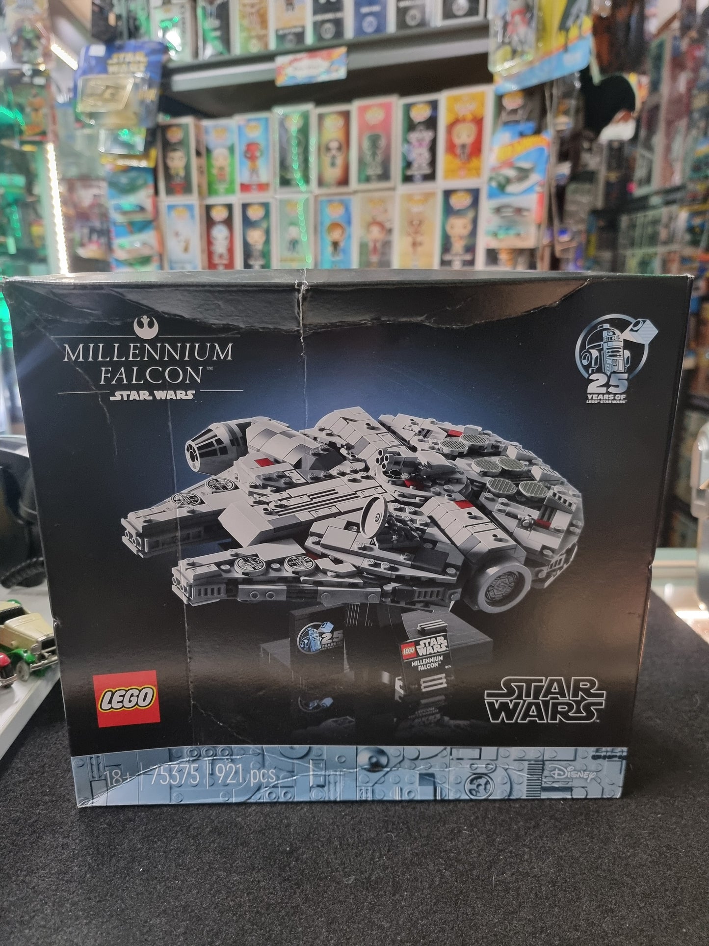 Lego Star Wars Millennium Falcon 75375 18+ New Box Has Some Wear