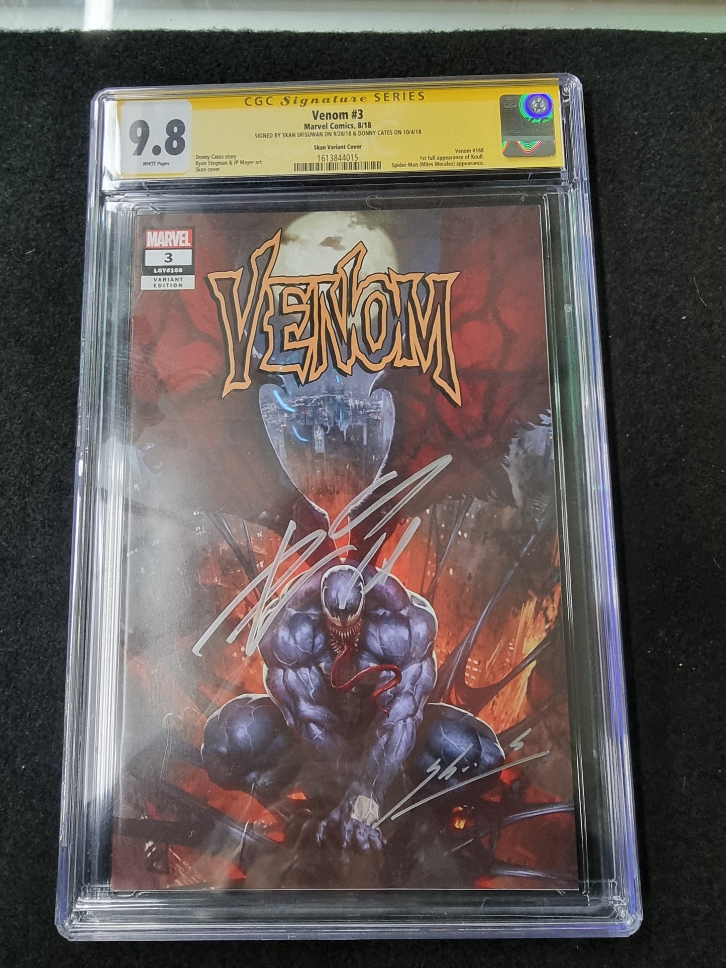 Venom 3 CGC 9.8 Signature Series Skan Srisuwan & Donny Cates Variant Marvel 2018
