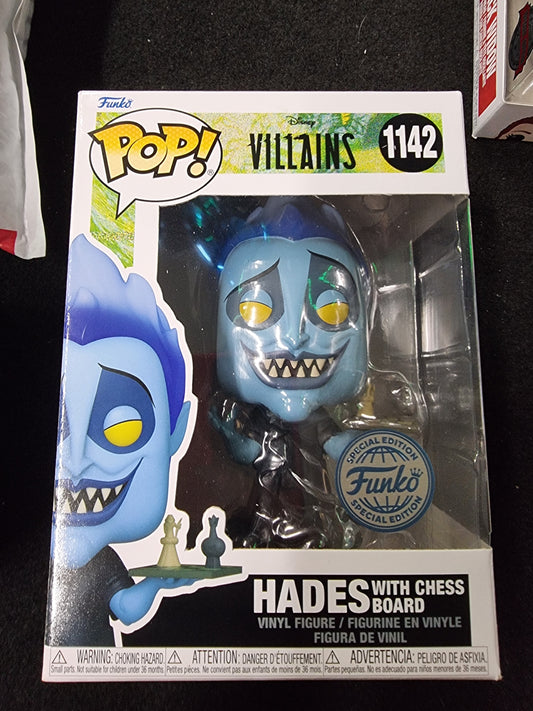 FUNKO POP DISNEY VILLAINS HADES WITH CHESS BOARD SPECIAL EDITION #1142