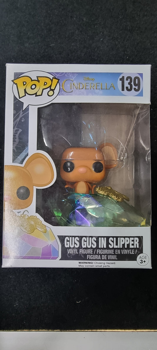 FUNKO POP DISNEY CINDERELLA GUS GUS IN SLIPPER #139