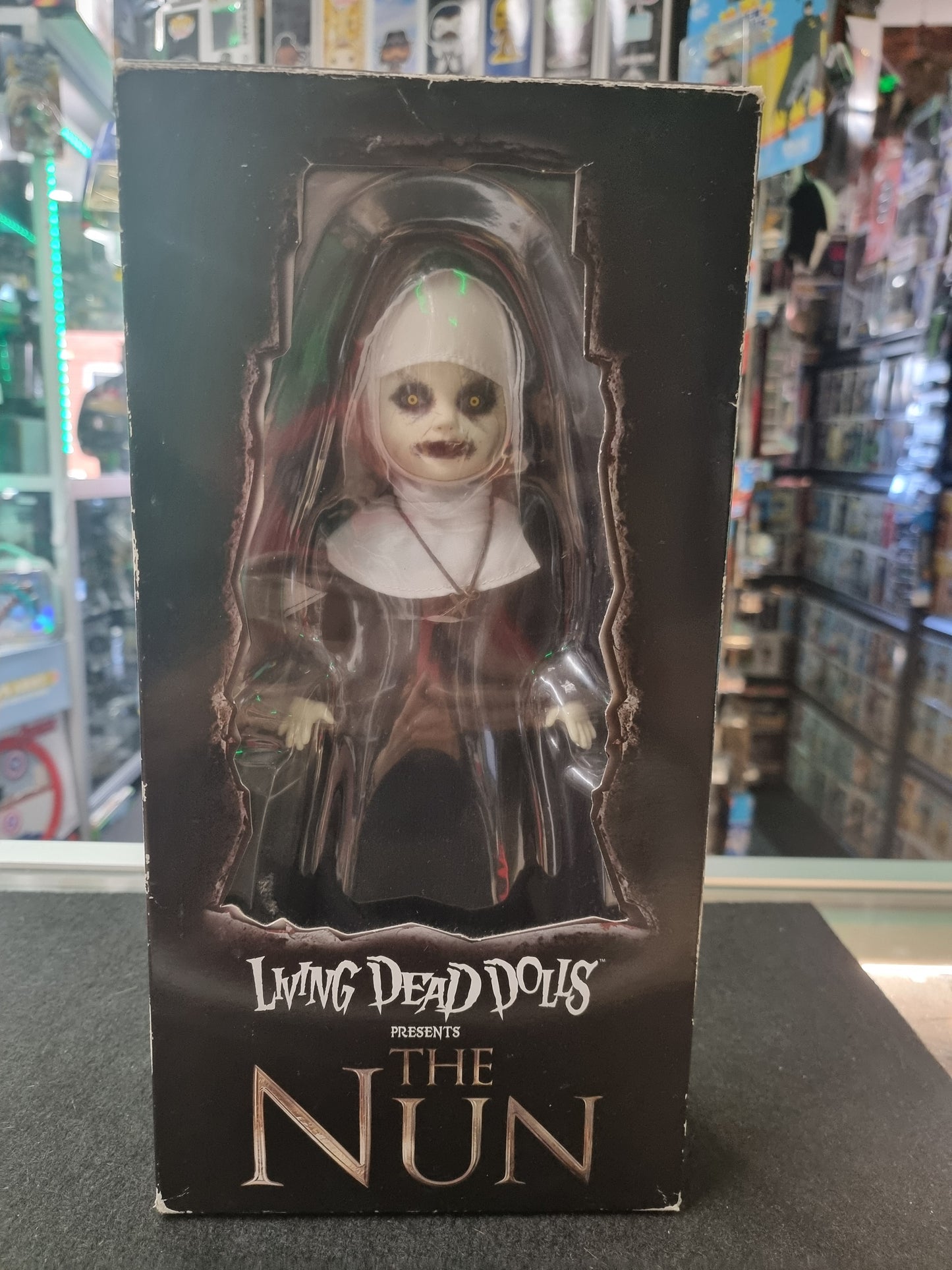 LIVING DEAD DOLLS PRESENTS THE NUN