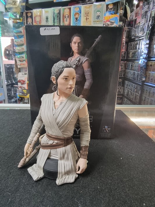 Star Wars The Force Awakens Rey Bust 1562/2500 Gentle Giant