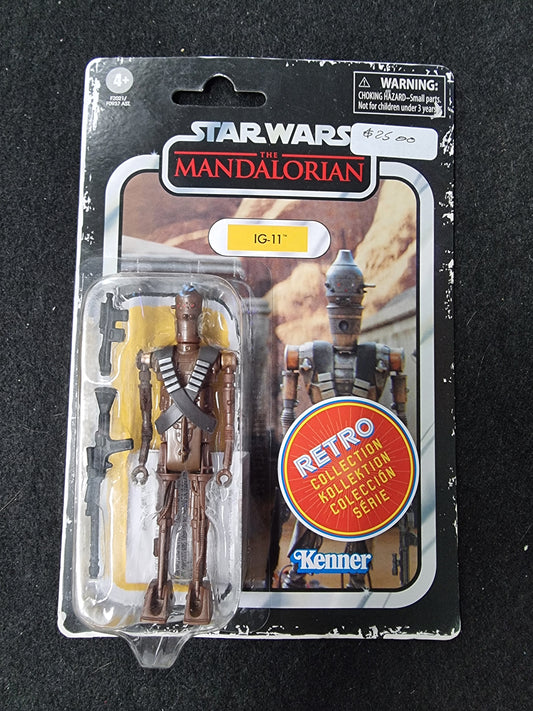 STAR WARS THE MANDALORIAN IG-11 KENNER FIGURE