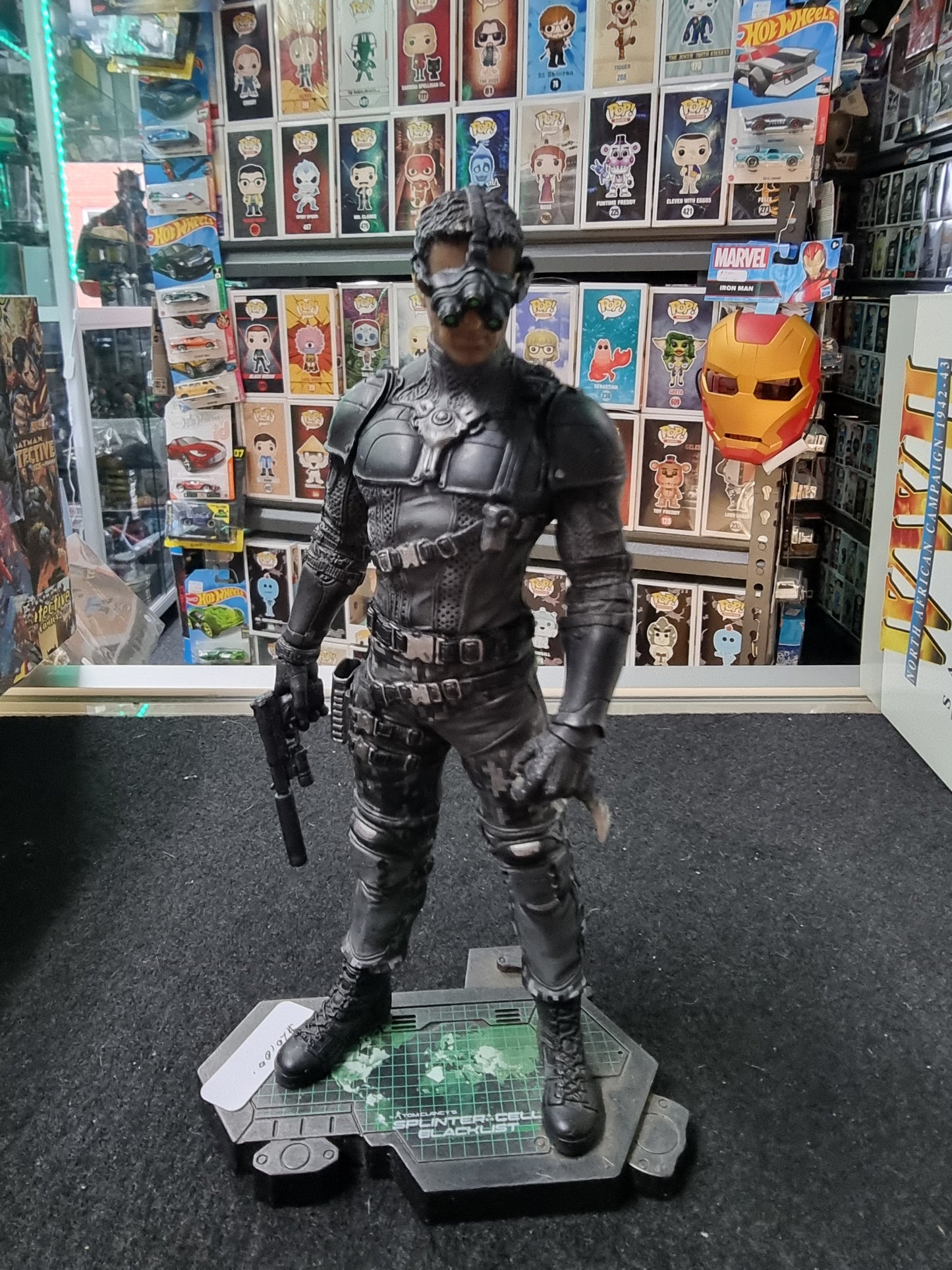 TOM CLANCY'S SPLINTER CELL BLACKLIST SAM FISHER FIGURE STATUE (NO BOX)