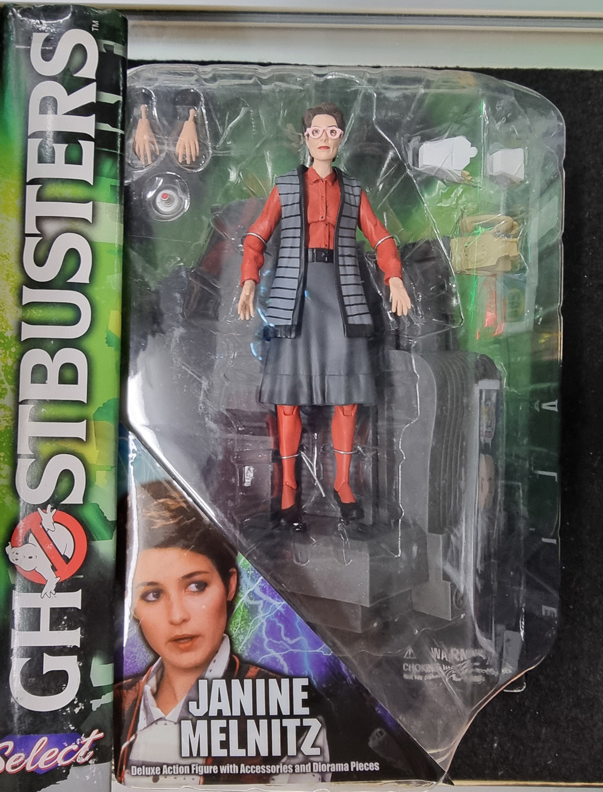 GHOSTBUSTERS JANIE MELNITZ ACTION FIGURE