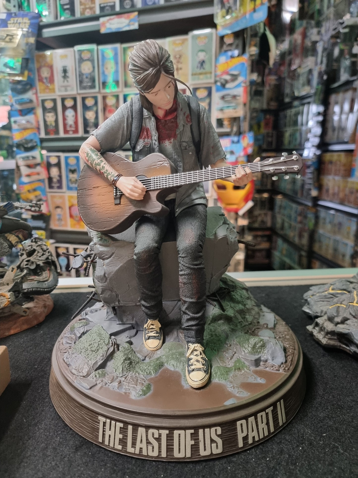 THE LAST OF US PART II ELLIE STATUE