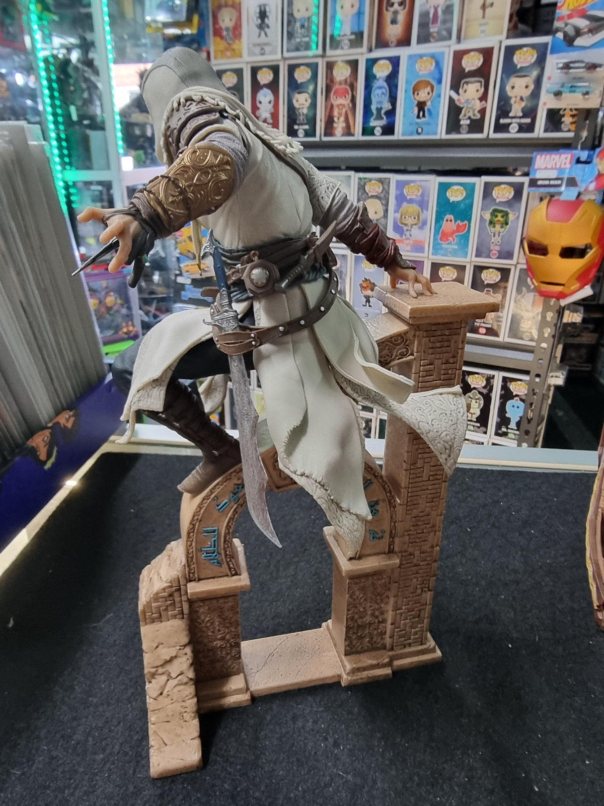 Mirage Buildable Figure ASSASSINS CREED MIRAGE FIGURE (NO BOX) – Captain Comics and ...