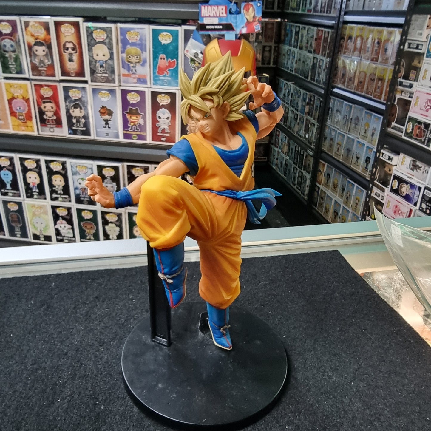DRAGON BALL Z FES SUPER SAIYAN SON GOKU BATTLE FIGURE STATUE No Box