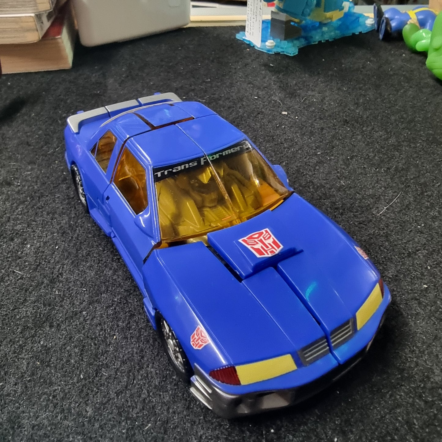 Transformers Armada Sideswipe Deluxe Class T9