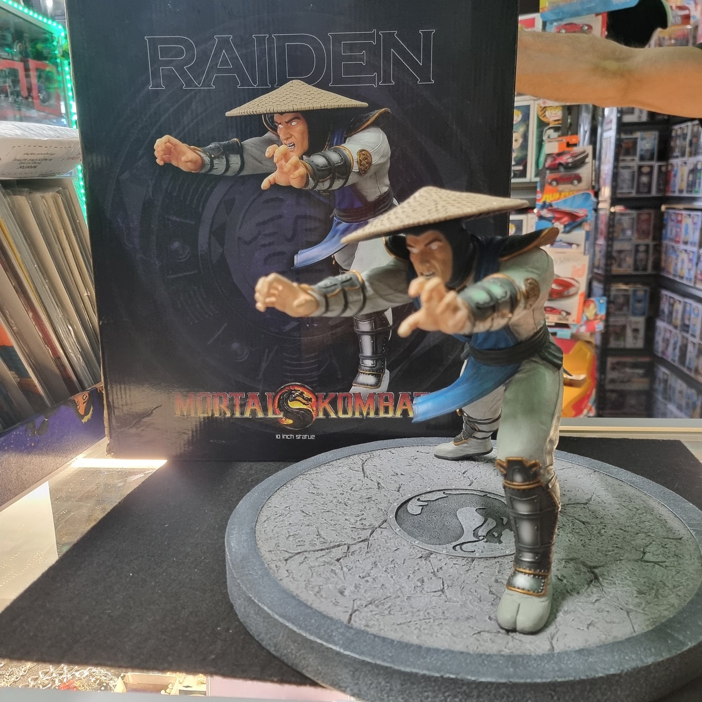 SYCO MORTAL KOMBAT RAIDEN POLYSTONE RESIN STATUE