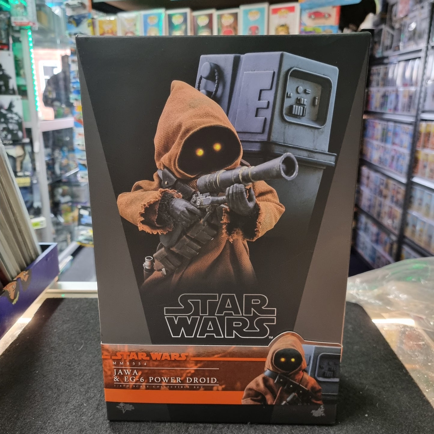 HOT TOYS - Jawa & EG-6 Droid 1/6 Scale - Star Wars