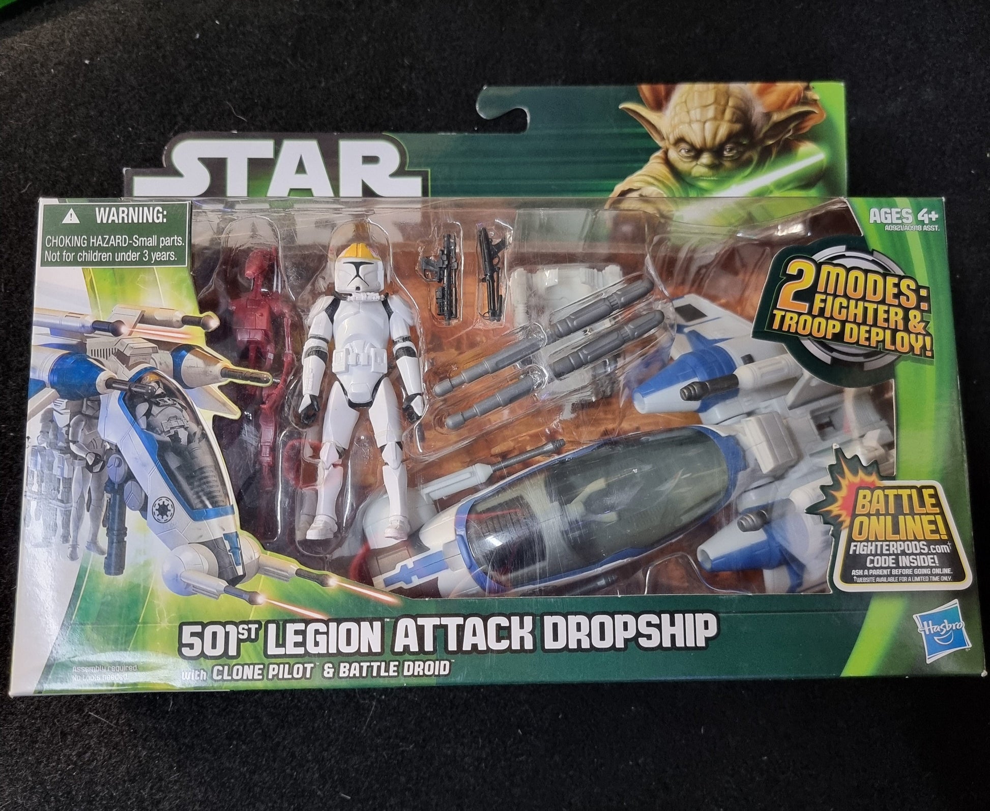 Star Wars 501st Legion Attack Dropship with Clone Pilot & Battle Droid Captain Comics and Collectables Pty Ltd
