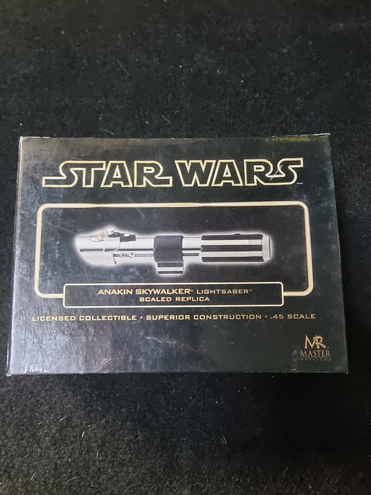 STAR WARS MASTER REPLICAS ANAKIN SKYWALKER LIGHTSABER SCALED REPLICA