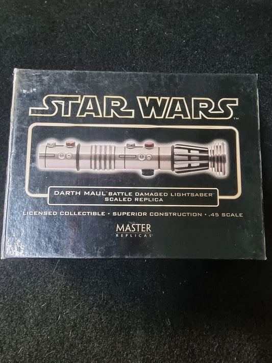 STAR WARS MASTER REPLICAS DARTH MAUL LIGHTSABER SCALED REPLICA