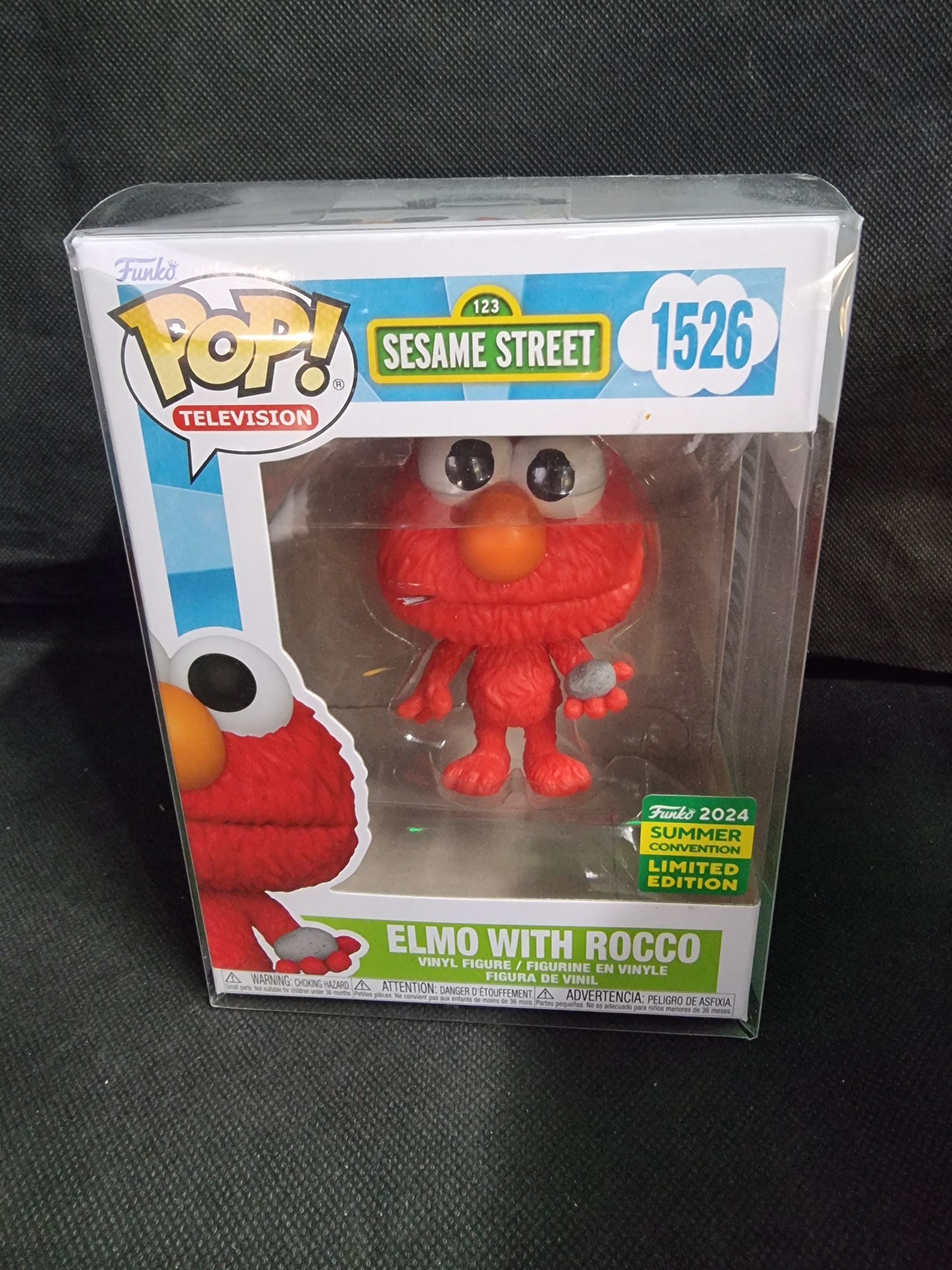 FUNKO POP SESAME STREET ELMO WITH ROCCO #1526 LIMITED EDITION