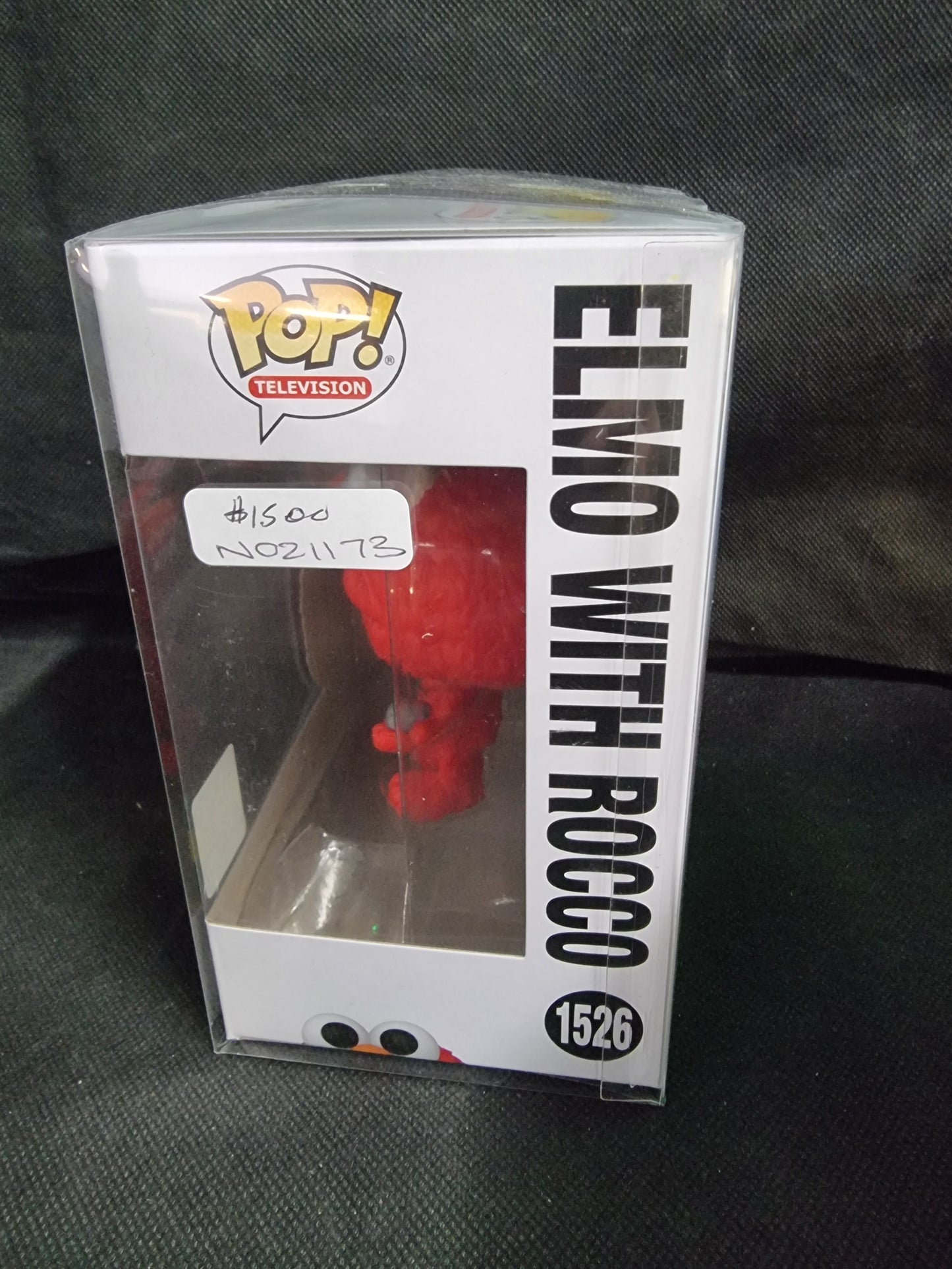 FUNKO POP SESAME STREET ELMO WITH ROCCO #1526 LIMITED EDITION