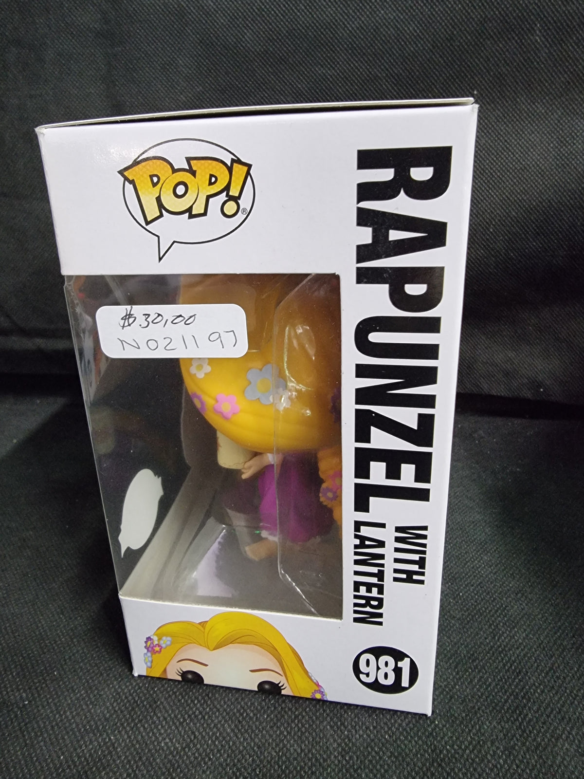 FUNKO POP DISNEY RAPUNZEL WITH LANTERN SPECIAL EDITION #981