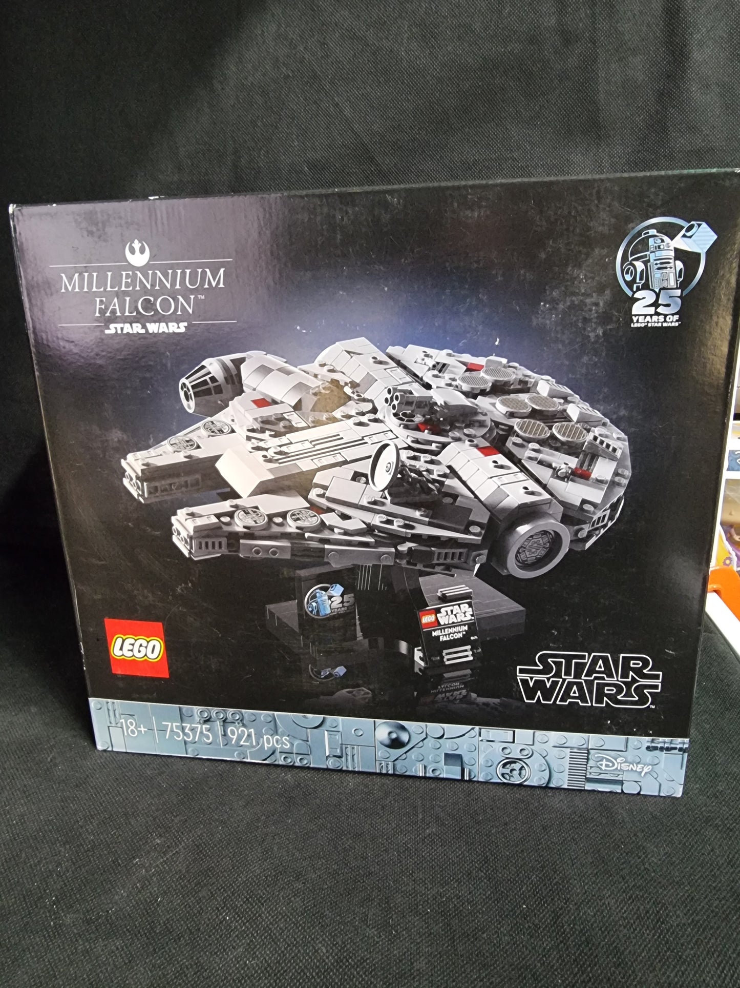 STAR WARS LEGO MILLENNIUM FALCON 75375