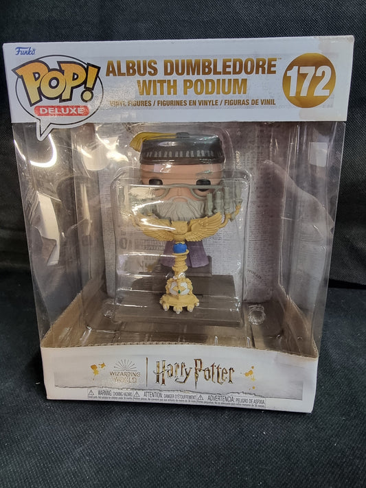 FUNKO POP HARRY POTTER ALBUS DUMBLEDORE WITH PODIUM #172