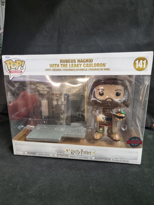 FUNKO DELUXE RUBEUS HAGRID WITH THE LEAKY CAULDRON #141