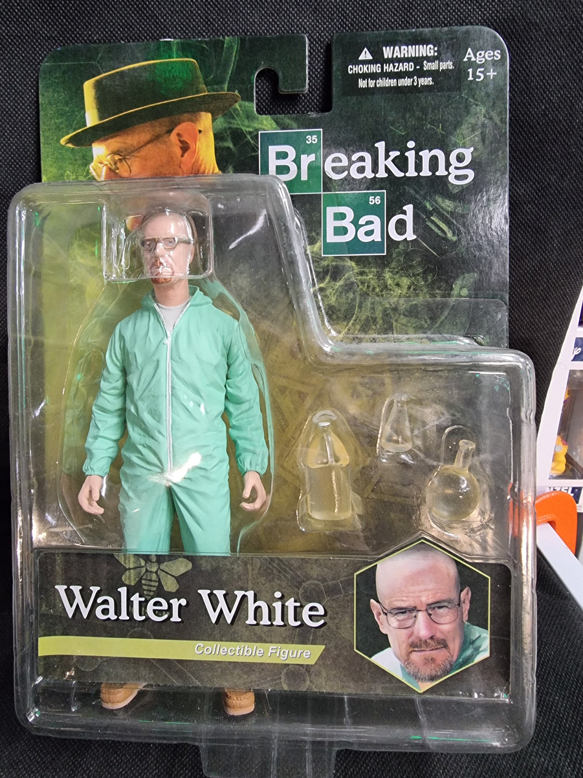 BREAKING BAD WALTER WHITE COLLECTIBLE FIGURE