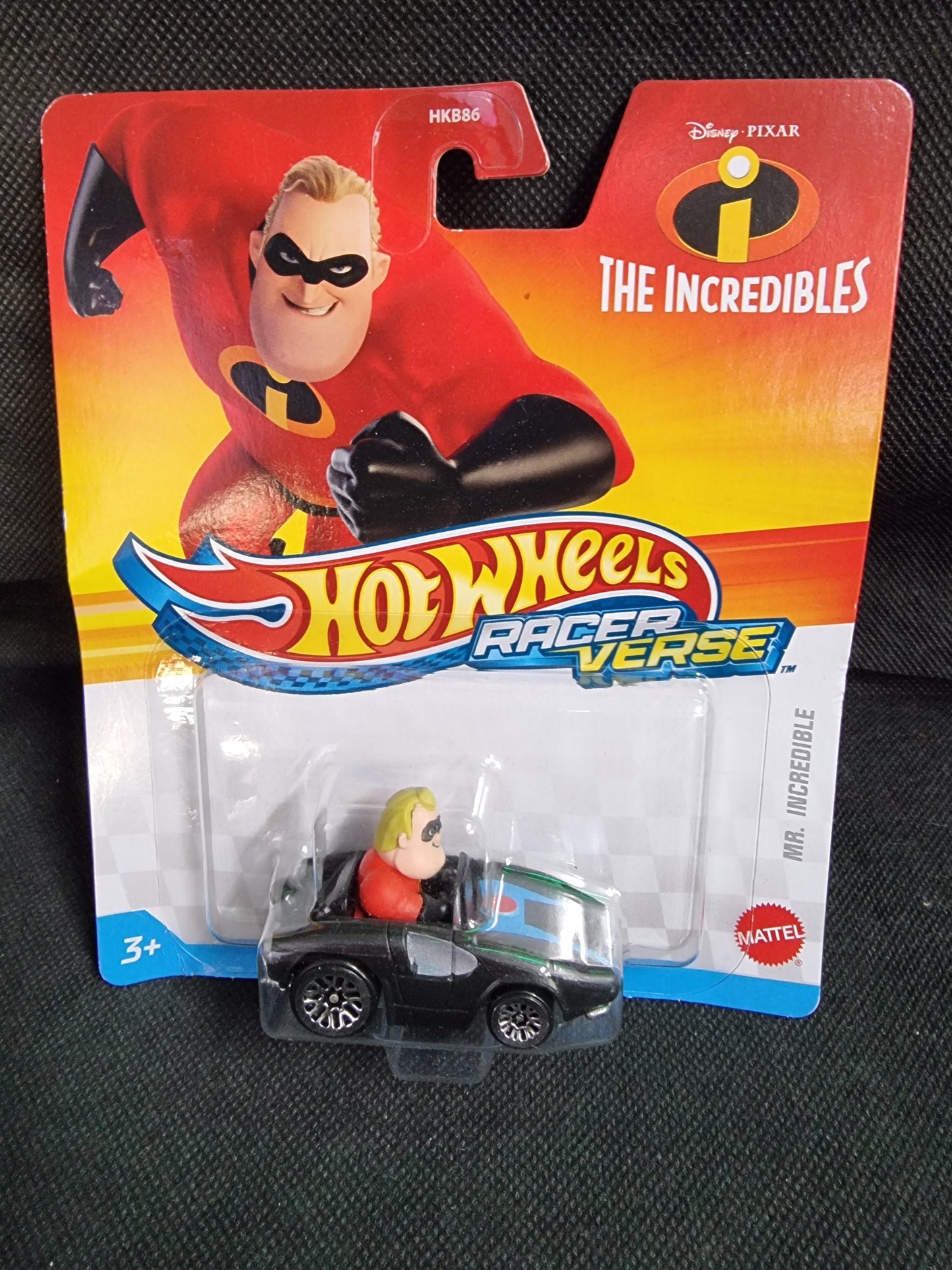 HOTWHEELS RACER VERSE MR INCREDIBLE Captain Comics and Collectables Pty Ltd