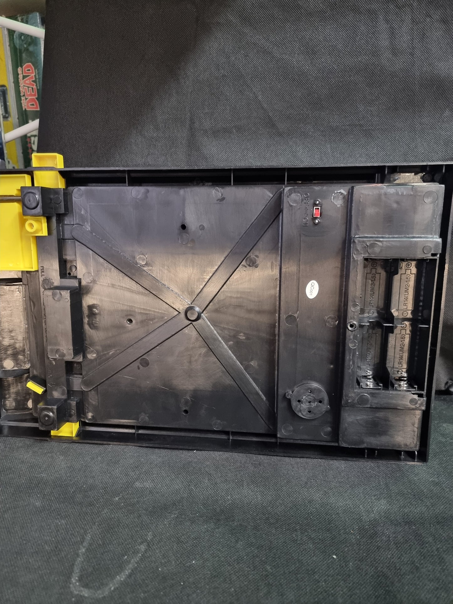 Retro Vintage BATMAN ELECTRONIC PINBALL ( Not Working)