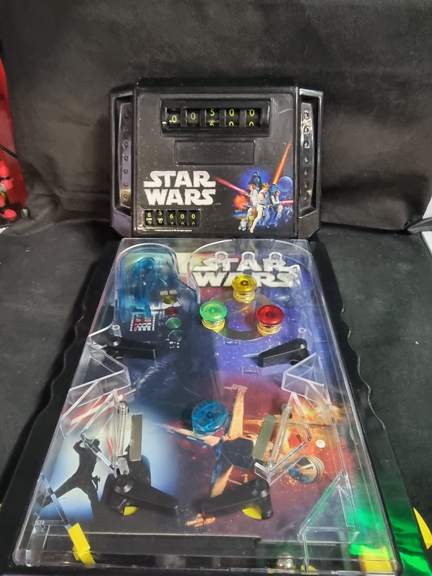 Star Wars 2005 Tabletop Pinball Machine. Battery Operated