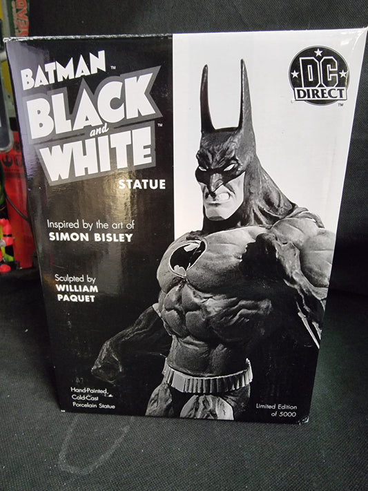 DC Direct Batman Black and White Statue by Simon Bisley LE #2033/5000