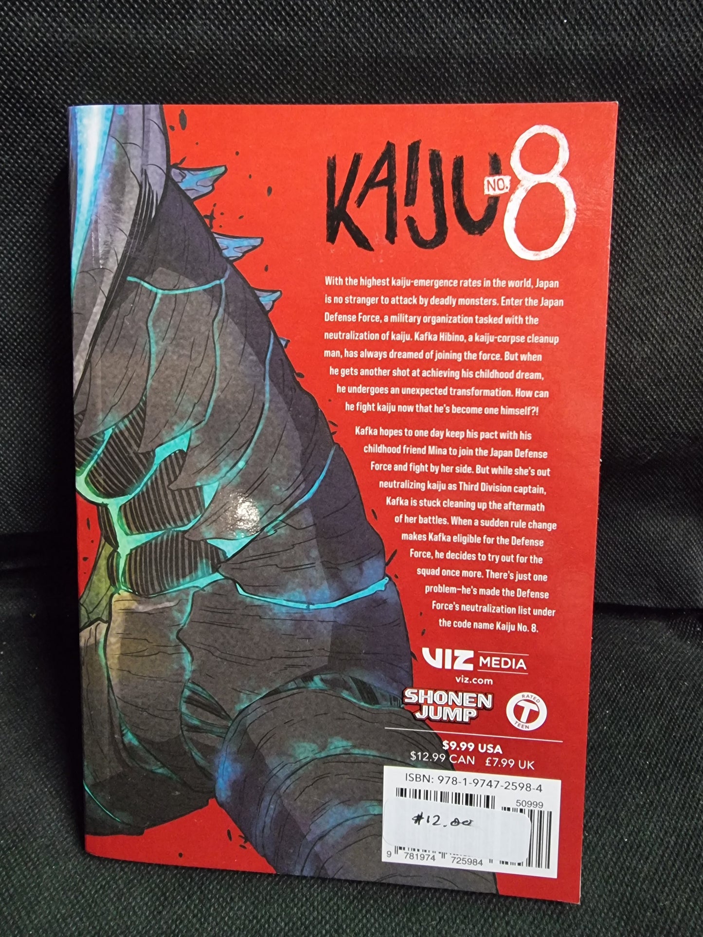 KAIJU NO.8 VOL 1